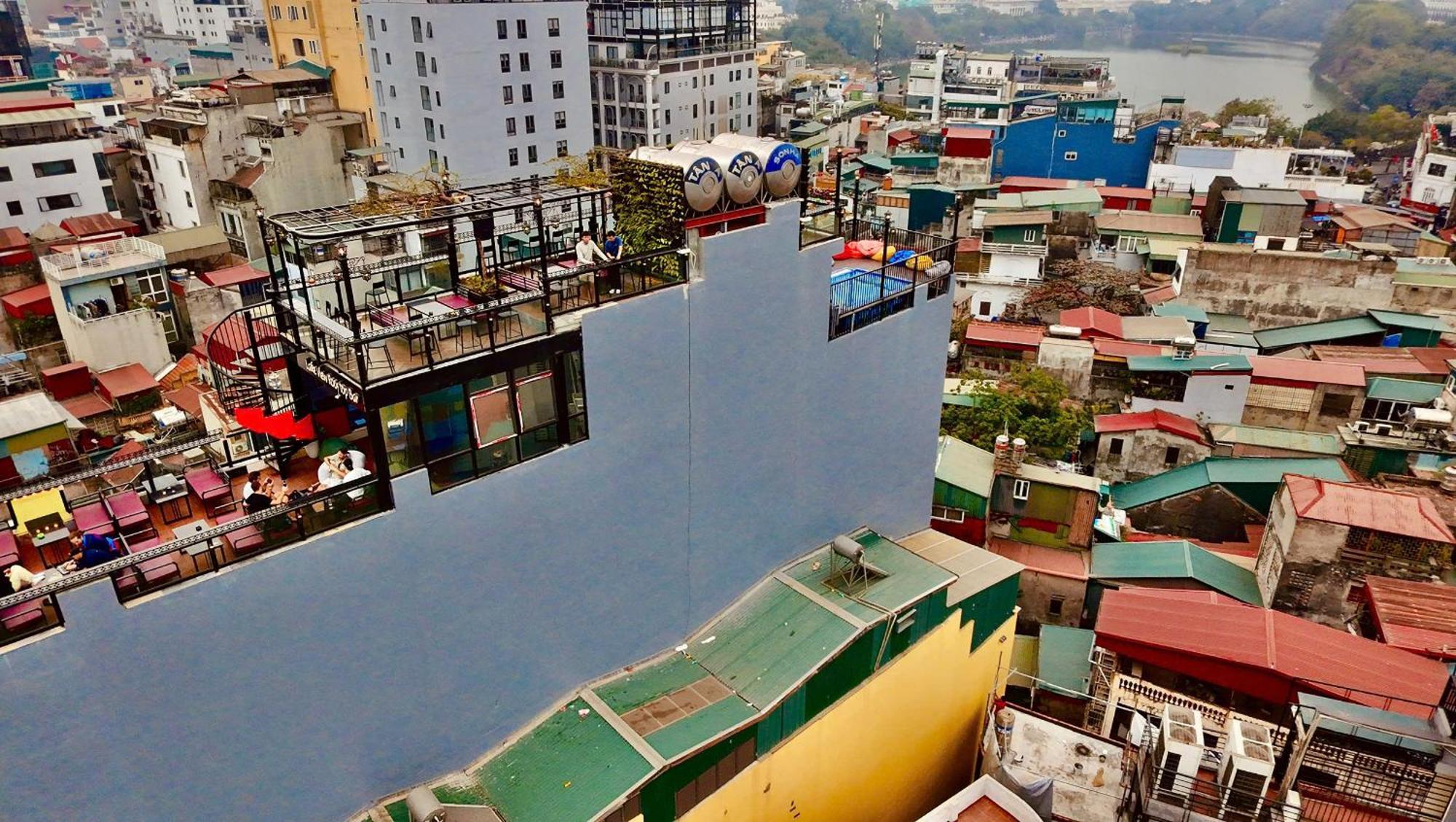 Lakeview Backpackers Hostel & Rooftop Bar Ханой Екстер'єр фото